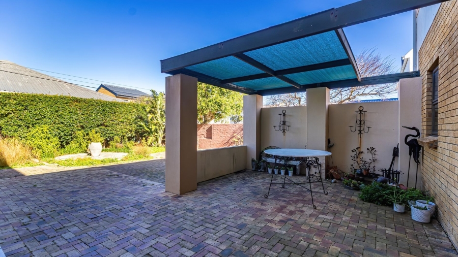 3 Bedroom Property for Sale in Kleinmond Western Cape
